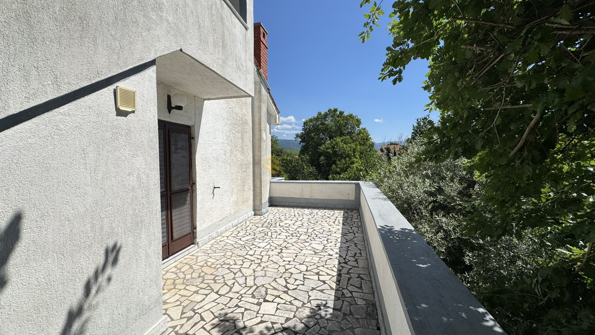 Šilo casa indipendente con quattro appartamenti!