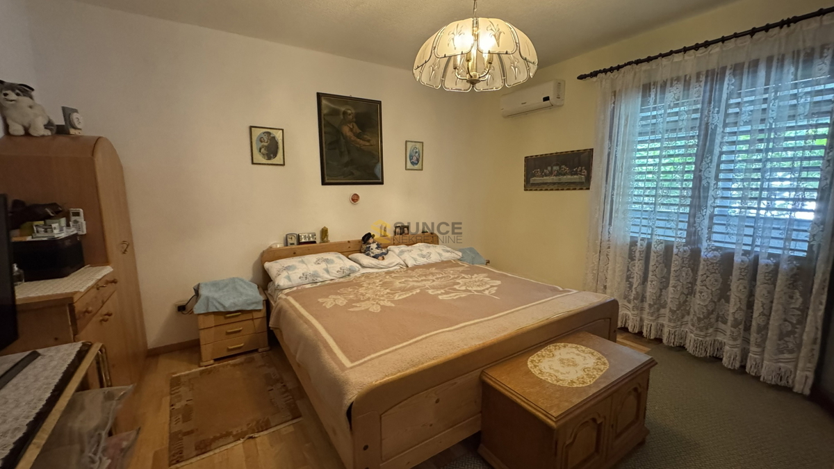 Šilo casa indipendente con quattro appartamenti!