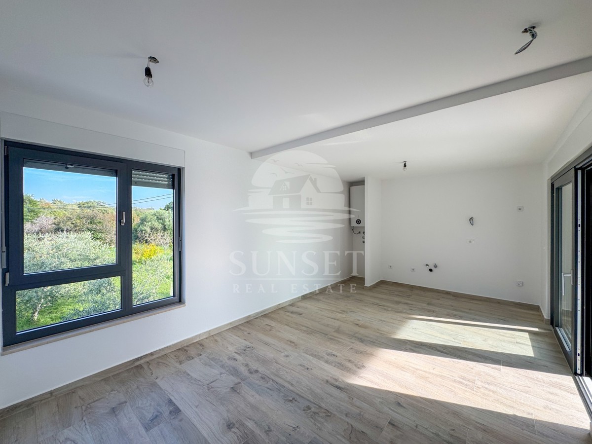 APPARTAMENTO MODERNO A SOLI 300 METRI DAL MARE (B2)