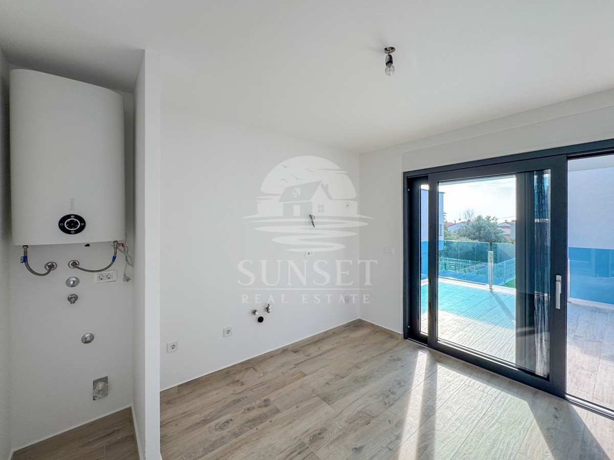 APPARTAMENTO MODERNO A SOLI 300 METRI DAL MARE (B2)