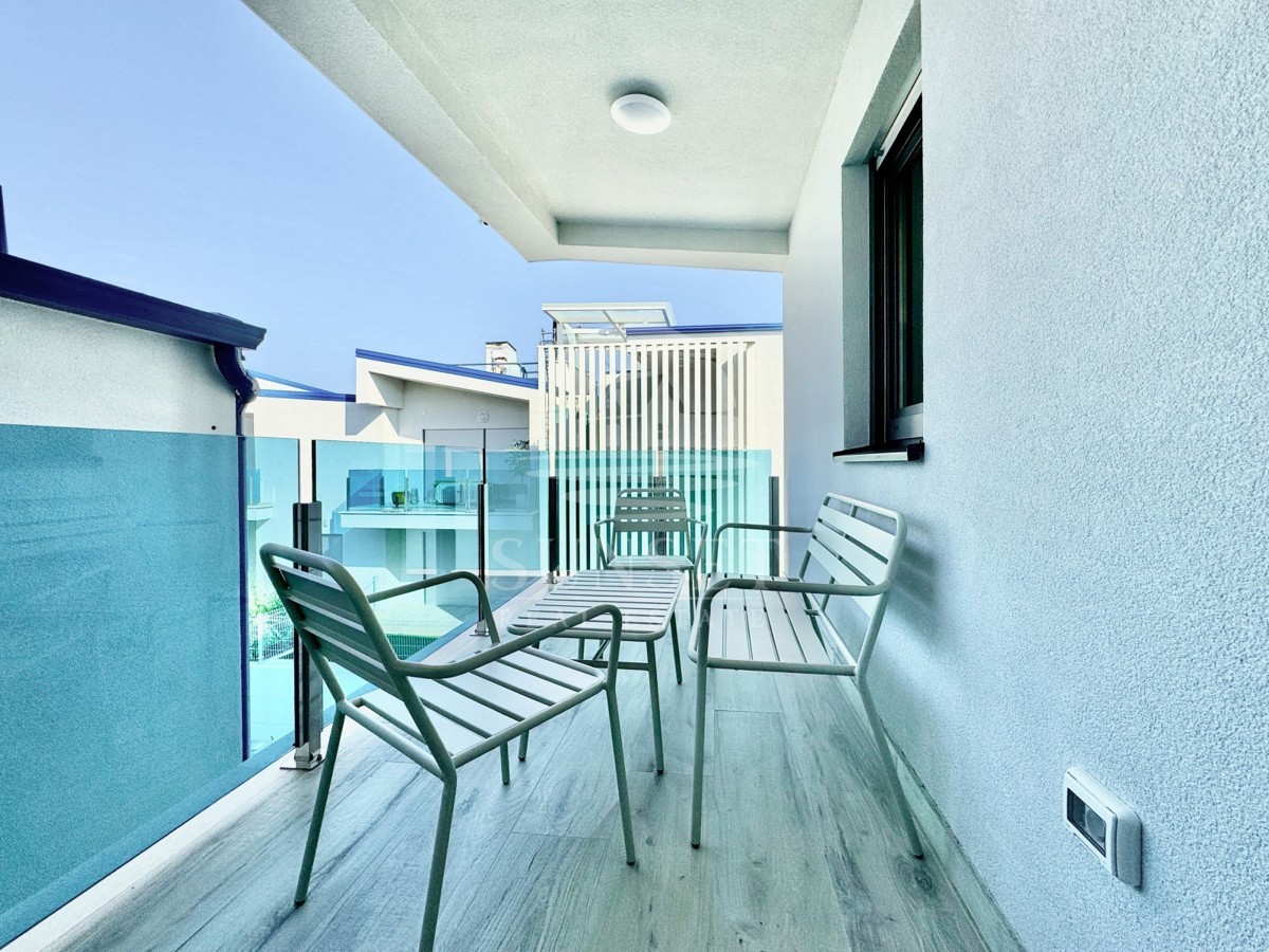 APPARTAMENTO MODERNO A SOLI 300 METRI DAL MARE (E2)