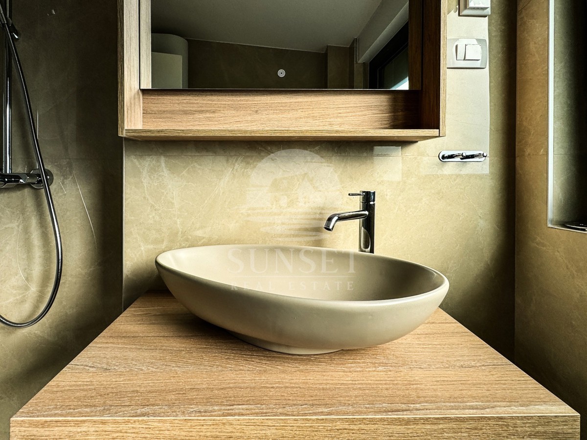 APPARTAMENTO MODERNO A SOLI 300 METRI DAL MARE (E2)