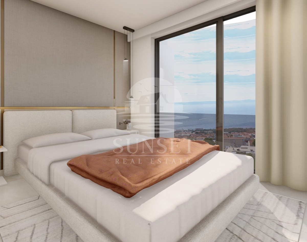 MAKARSKA - APPARTAMENTO CON DUE CAMERE DA LETTO E BALCONE/LOGGIA IN UNA POSIZIONE ATTRAENTE