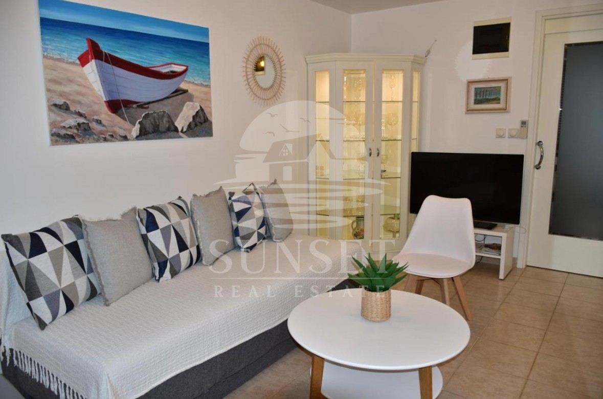 AFFASCINANTE CASA VICINO AL MARE CON VISTA MARE