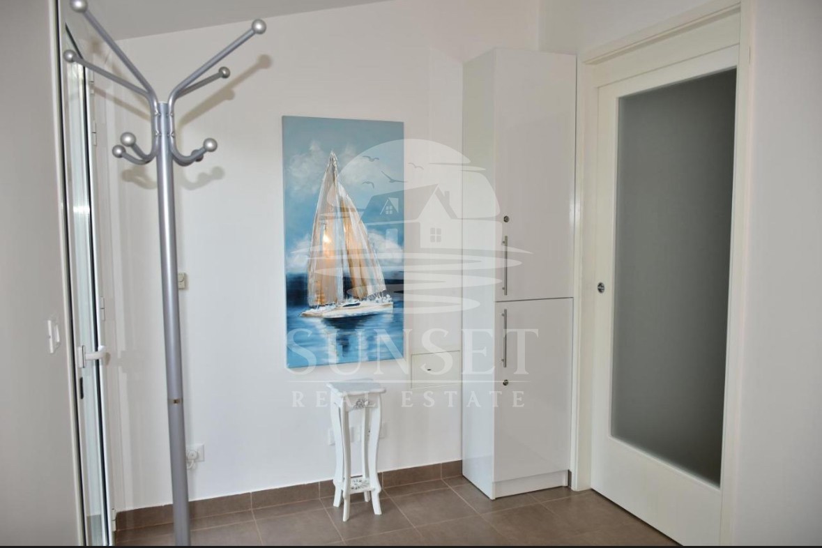 AFFASCINANTE CASA VICINO AL MARE CON VISTA MARE