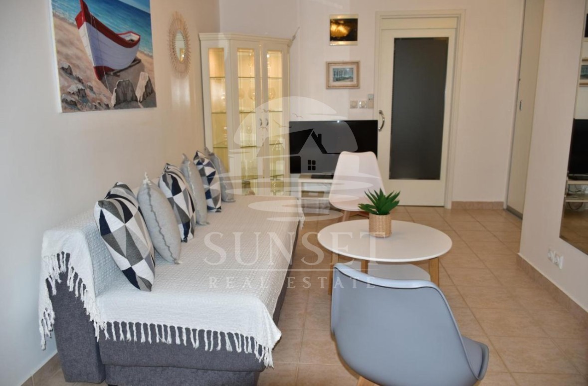 AFFASCINANTE CASA VICINO AL MARE CON VISTA MARE