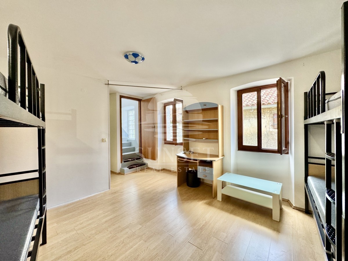 CASA NEL CENTRO STORICO DI BUJE – PER AFFITTO, INVESTIMENTO E VITA TUTTO L'ANNO