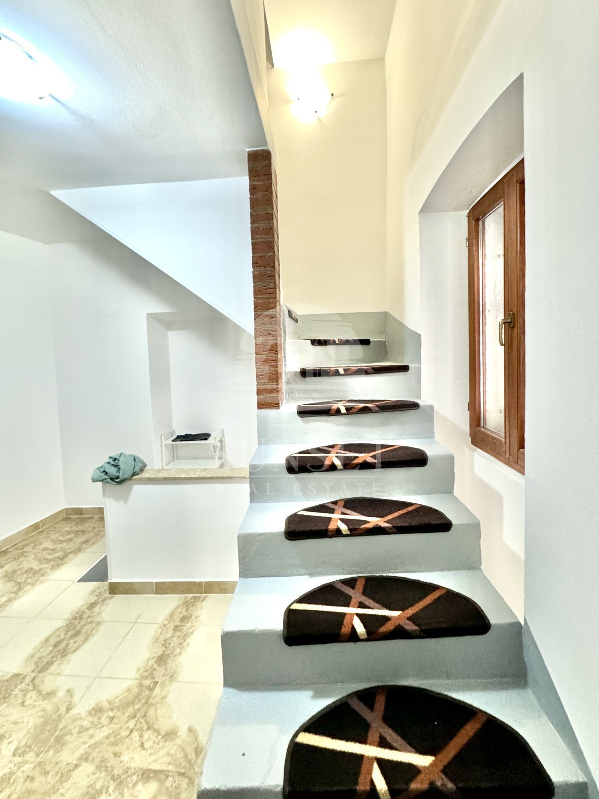 CASA NEL CENTRO STORICO DI BUJE – PER AFFITTO, INVESTIMENTO E VITA TUTTO L'ANNO