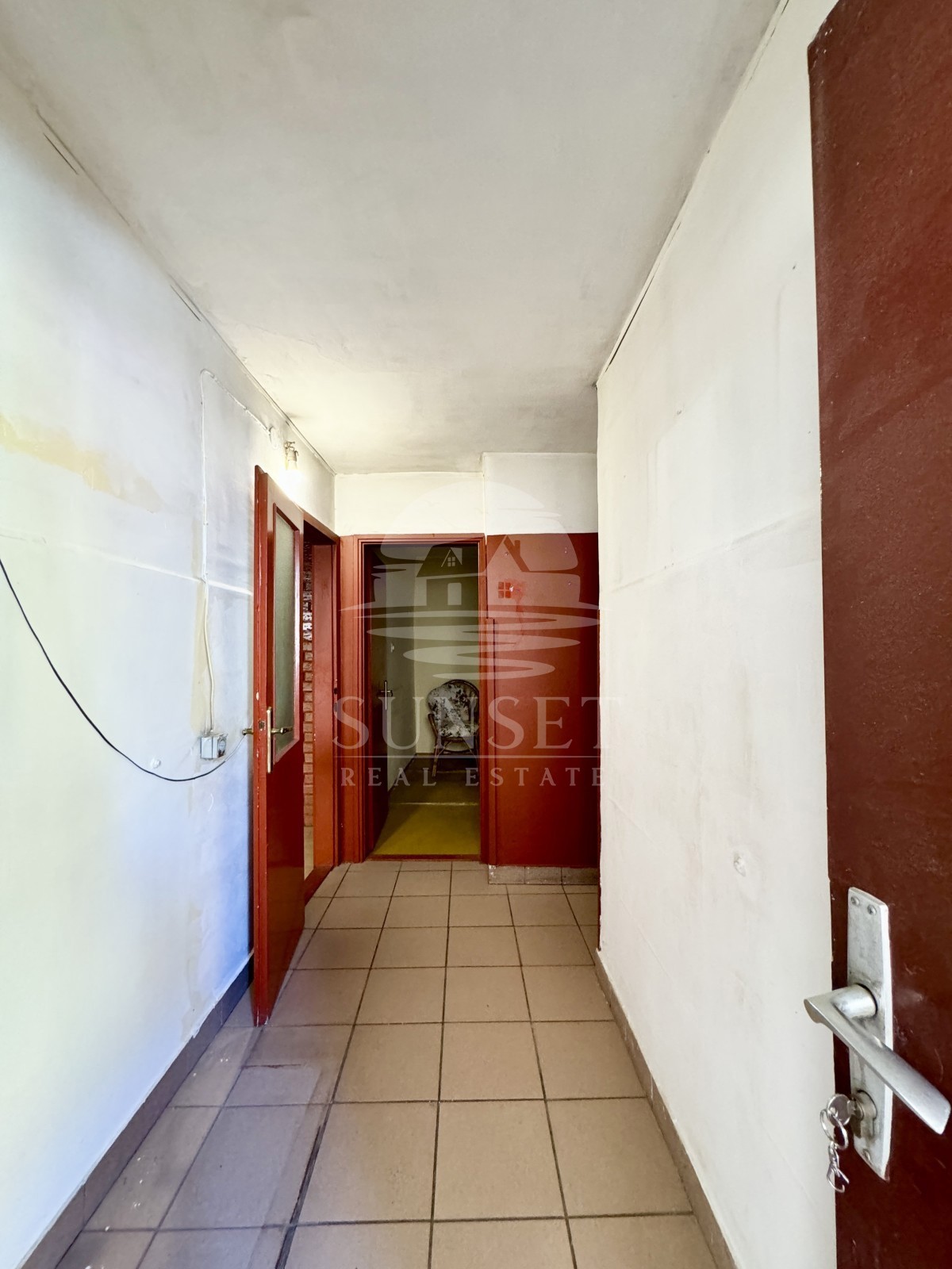 CASA A SCHIERA NEL CENTRO DI BUIE