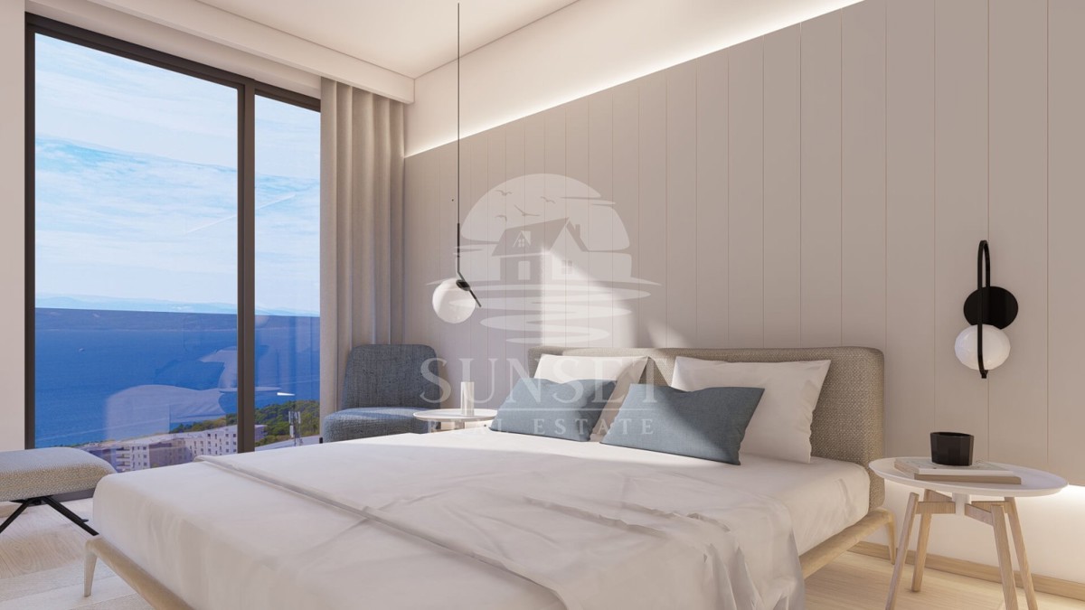 MAKARSKA - APPARTAMENTO DI LUSSO CON DUE CAMERE DA LETTO, TERRAZZA E GIARDINO AL PIANO TERRA