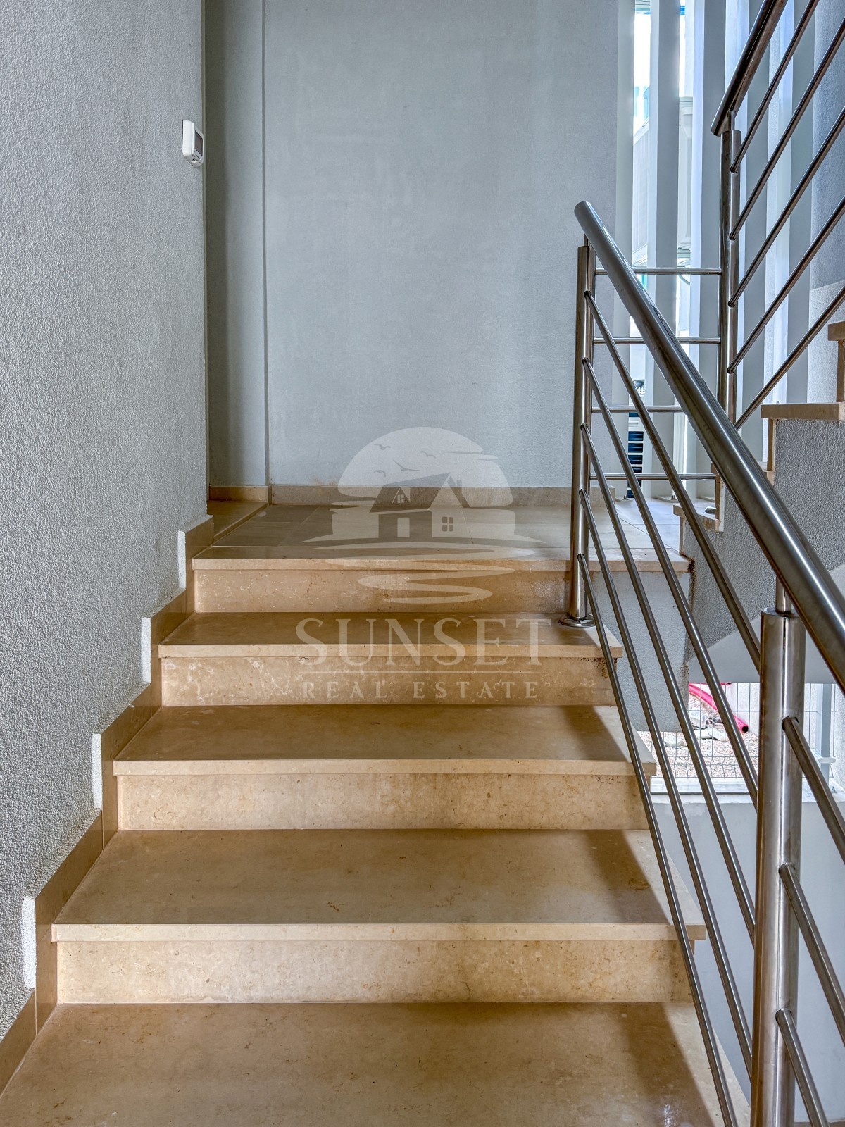 APPARTAMENTO MODERNO A SOLI 300 METRI DAL MARE (D1)