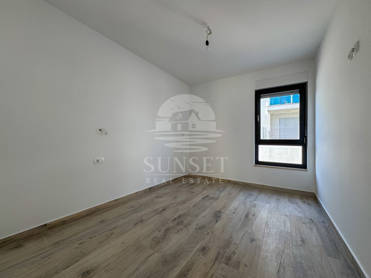 APPARTAMENTO MODERNO A SOLI 300 METRI DAL MARE (D1)