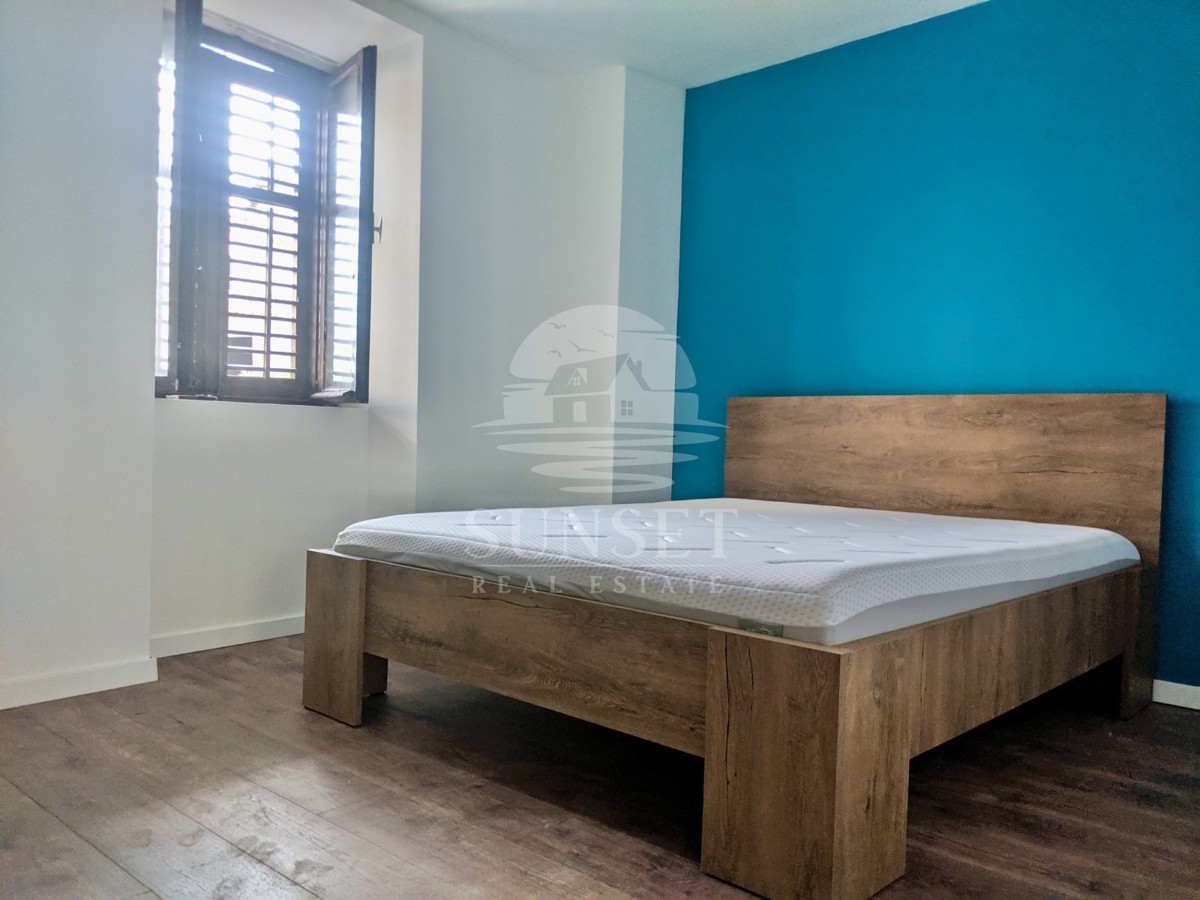 CASA IN VENDITA NEL PITTORESCO MOTOVUN CON VISTA PANORAMICA