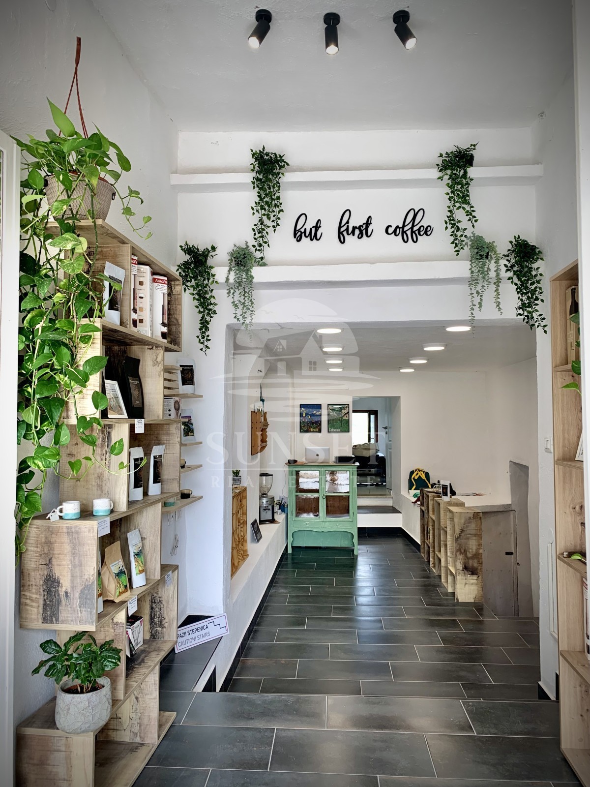 CASA IN VENDITA NEL PITTORESCO MOTOVUN CON VISTA PANORAMICA