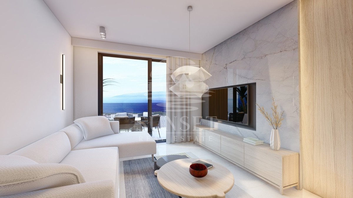 MAKARSKA - APPARTAMENTO CON DUE CAMERE DA LETTO CON BALCONE/LOGGIA IN POSIZIONE ATTRATTIVA