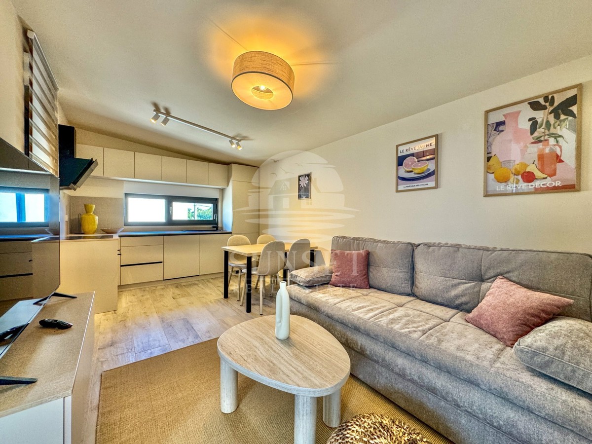 APPARTAMENTO MODERNO A SOLI 300 METRI DAL MARE (E4)