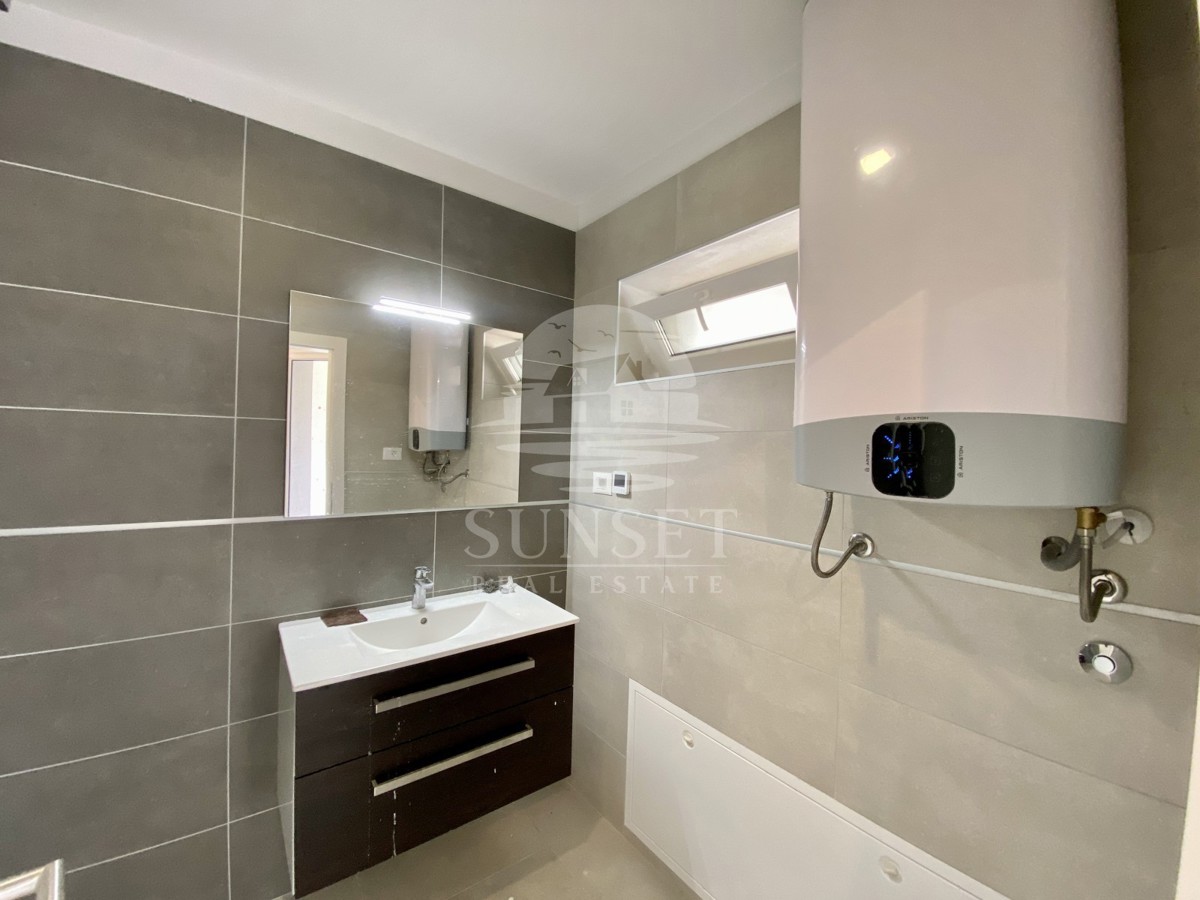 NELLE VICINANZE DI UMAGO, NUOVA COSTRUZIONE! BELLISSIMO APPARTAMENTO AL PIANO TERRA IN UNA POSIZIONE ECCELLENTE, A SOLI 400 METRI DAL MARE