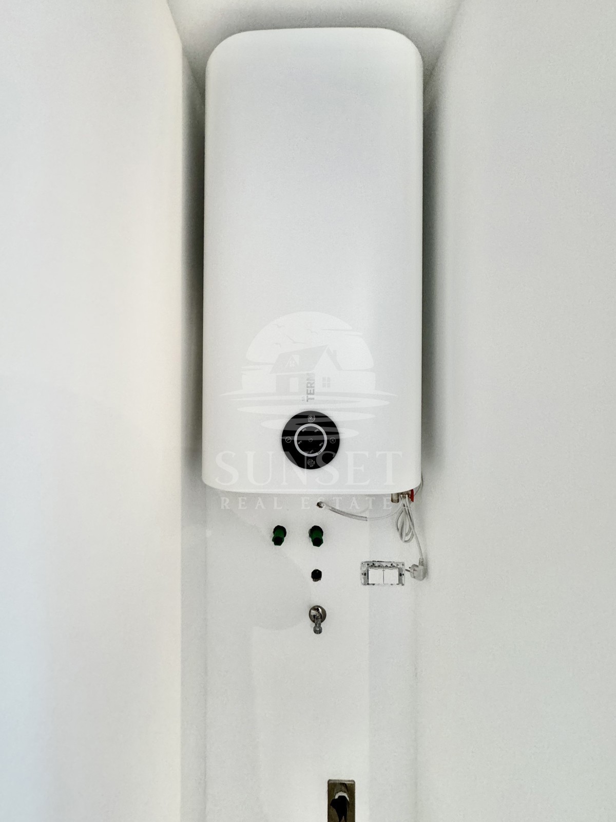 APPARTAMENTO MODERNO A SOLI 300 METRI DAL MARE (D2)