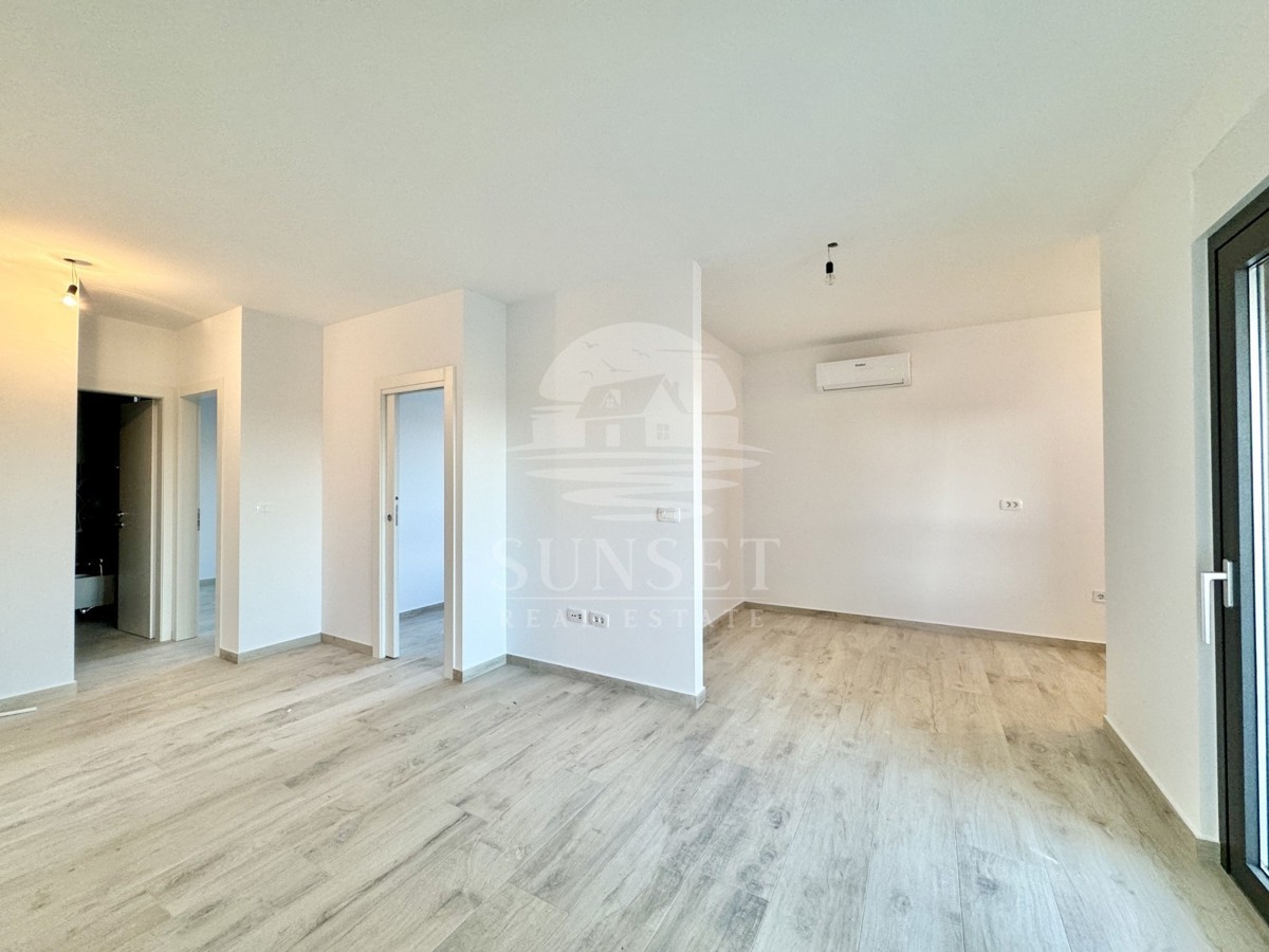 APPARTAMENTO MODERNO A SOLI 300 METRI DAL MARE (F2)