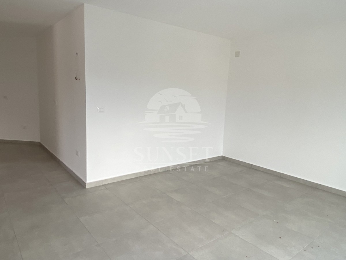 NELLE VICINANZE DI UMAGO, NUOVA COSTRUZIONE! APPARTAMENTO MODERNO IN UNA POSIZIONE ECCELLENTE, A SOLI 400 METRI DAL MARE