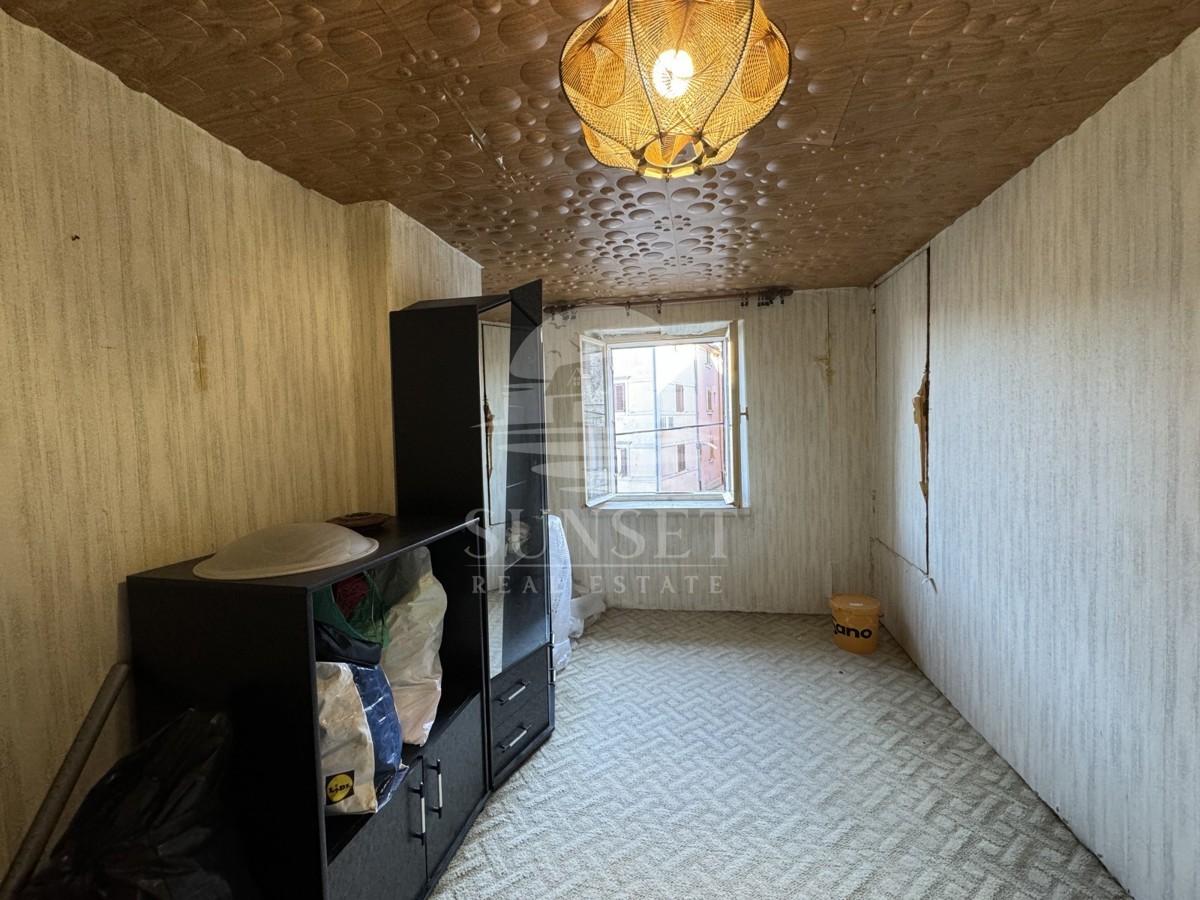 CASA CHARMOSA NEL CUORE DI BUJE CON VISTA MARE E GRANDE POTENZIALE!