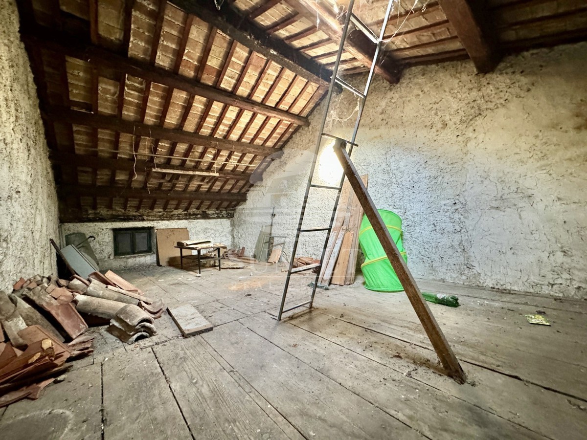 CASA CHARMOSA NEL CUORE DI BUJE CON VISTA MARE E GRANDE POTENZIALE!