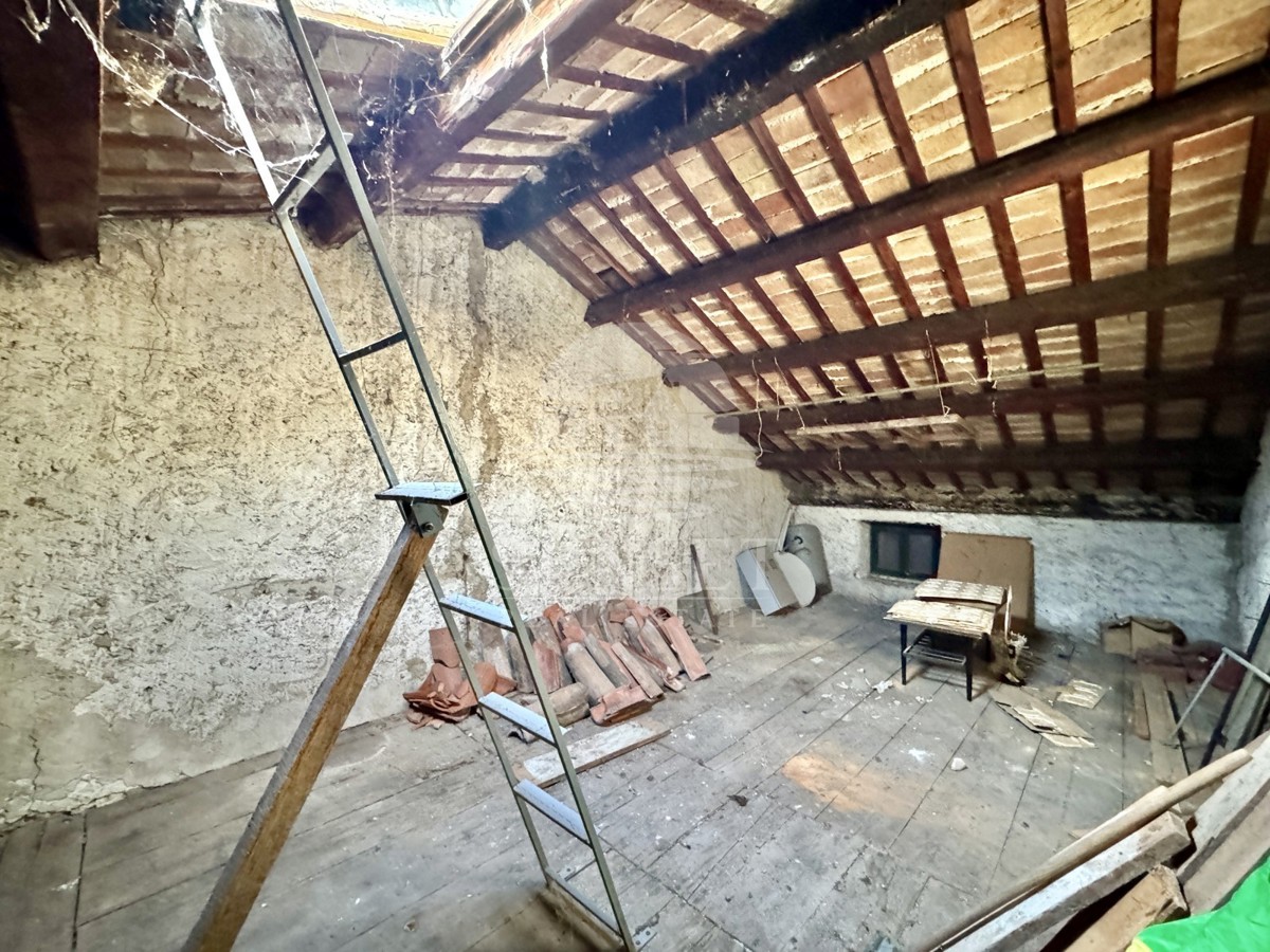 CASA CHARMOSA NEL CUORE DI BUJE CON VISTA MARE E GRANDE POTENZIALE!