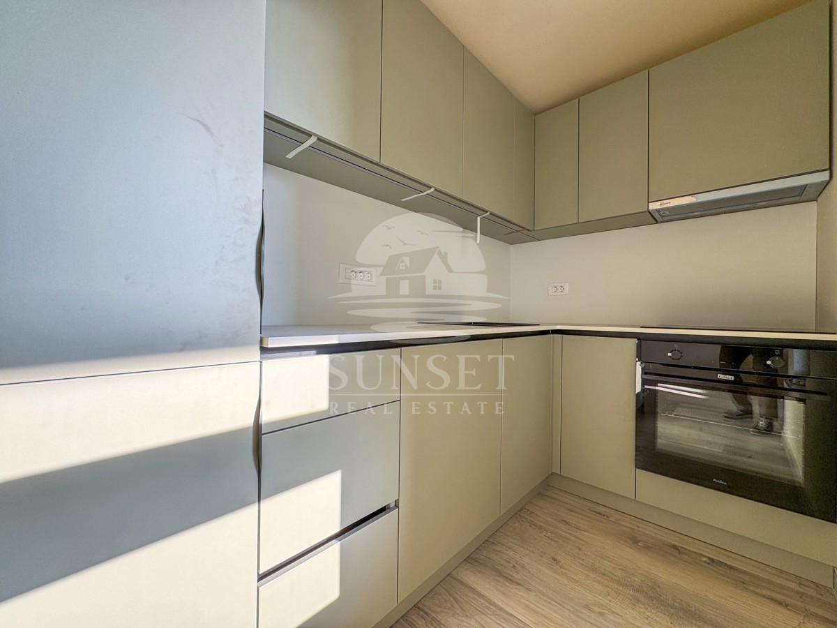 APPARTAMENTO MODERNO A SOLI 300 METRI DAL MARE (F4)