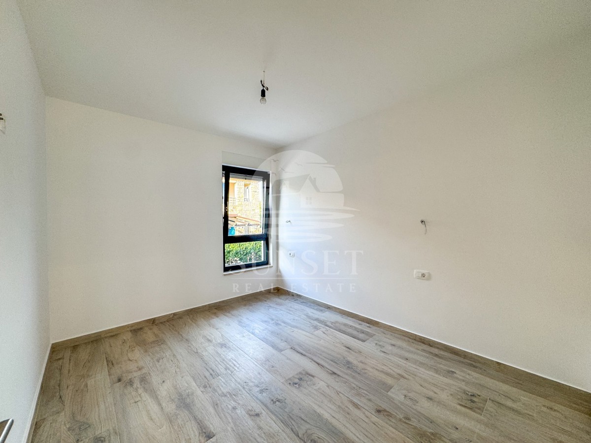 APPARTAMENTO MODERNO A SOLI 300 METRI DAL MARE (B1)