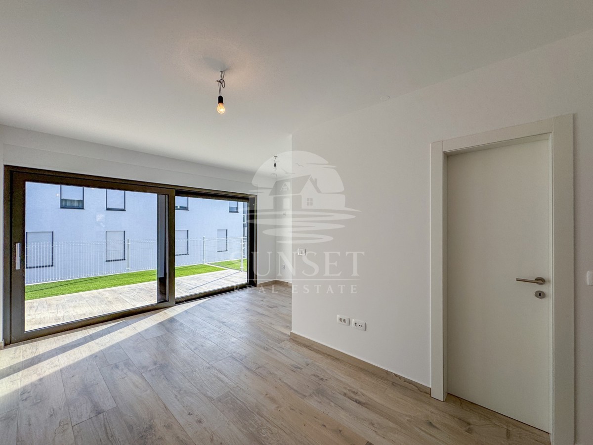 APPARTAMENTO MODERNO A SOLI 300 METRI DAL MARE (B1)