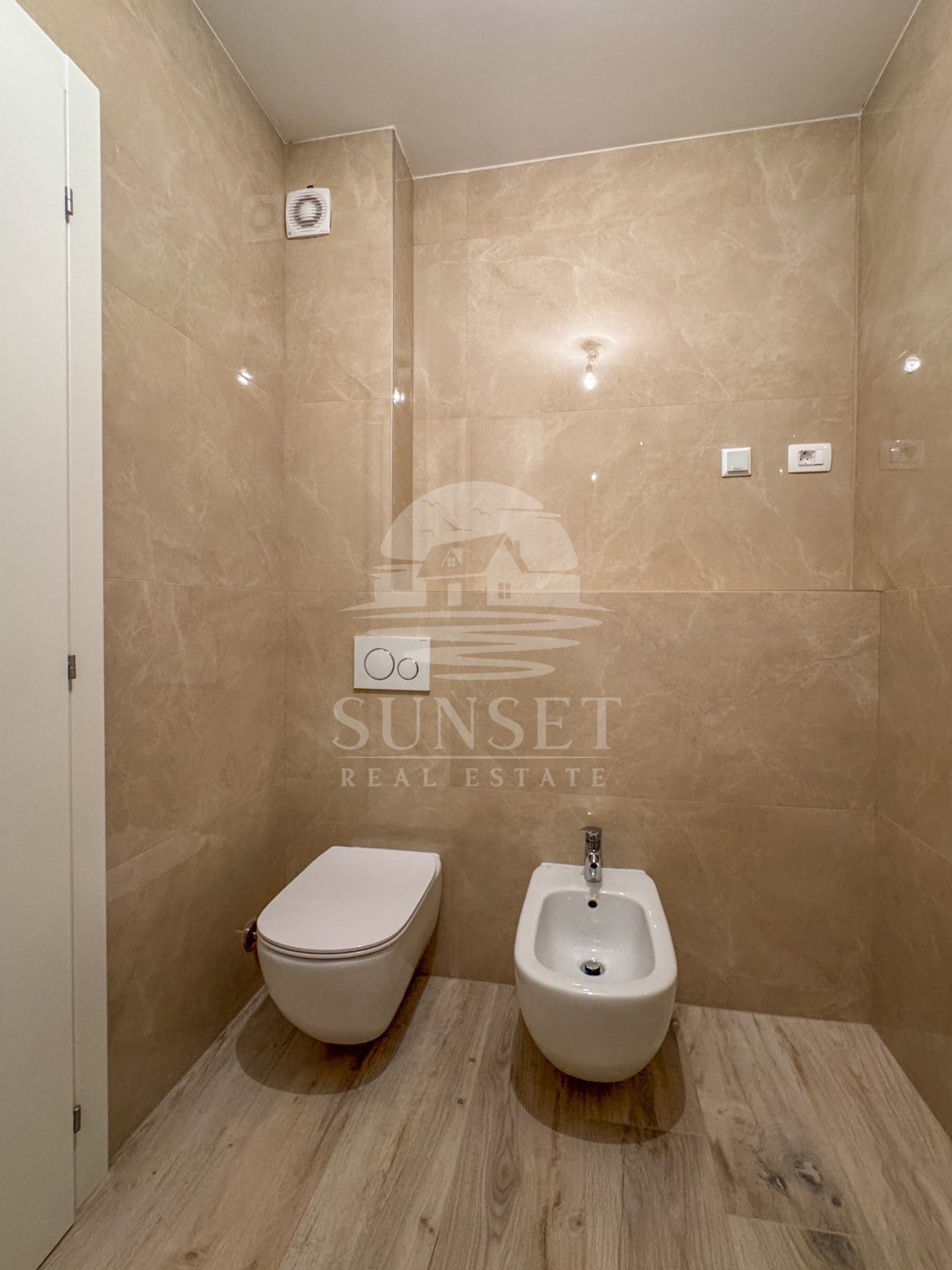 APPARTAMENTO MODERNO A SOLI 300 METRI DAL MARE (B1)