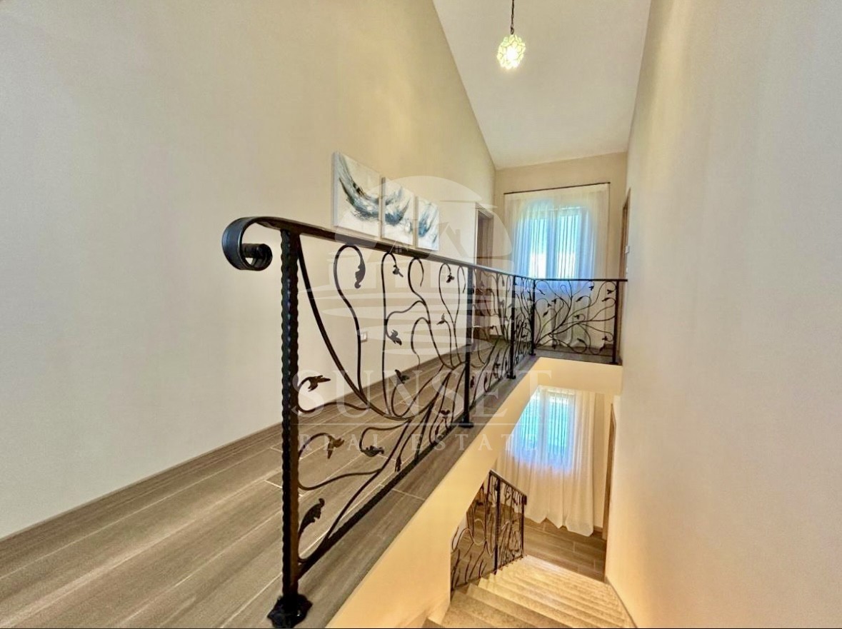 ISTRIA, NOVIGRAD – CASA MEDITERRANEA CON PISCINA