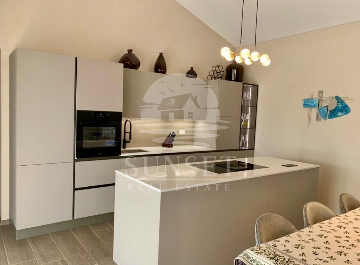 ISTRIA, NOVIGRAD – CASA MEDITERRANEA CON PISCINA