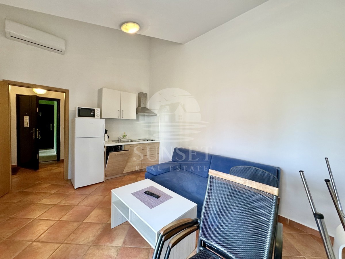 APPARTAMENTO INCANTEVOLE, A SOLI 400 M DAL MARE