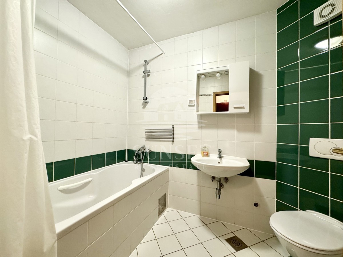 APPARTAMENTO INCANTEVOLE, A SOLI 400 M DAL MARE