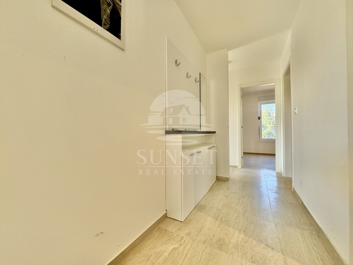 APPARTAMENTO MODERNO A SOLI 250 M DAL MARE!!