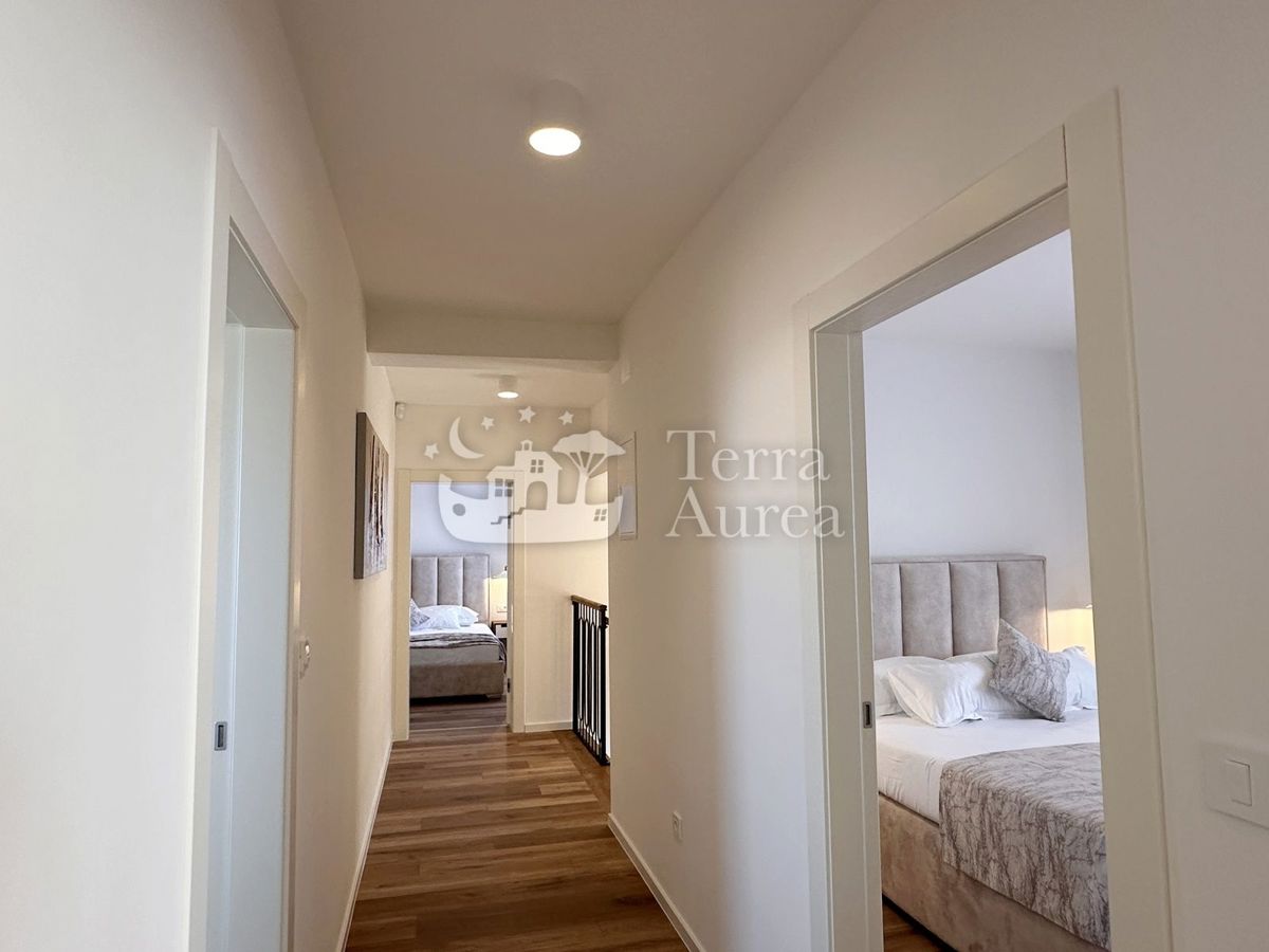 Villa Dobrinj, 178m2