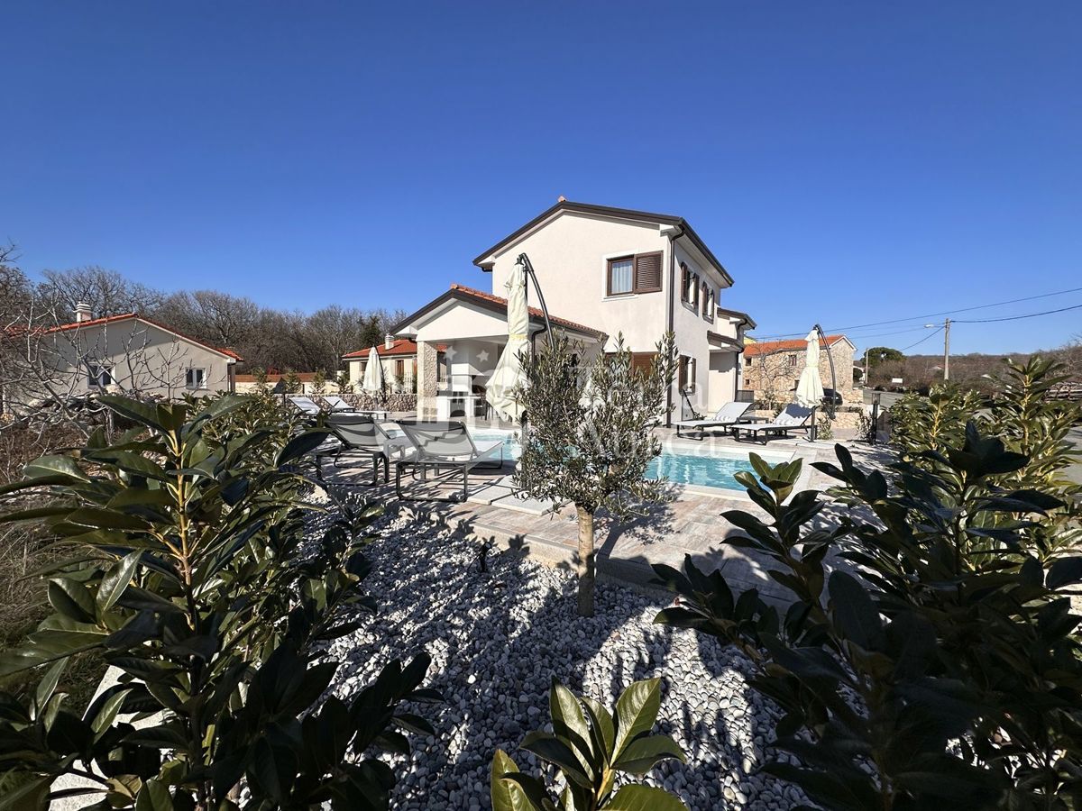 Villa Dobrinj, 178m2