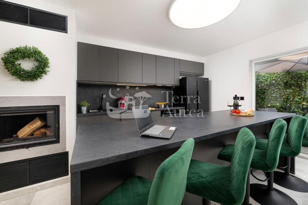 Appartamento Malinska, Malinska-Dubašnica, 102,37m2