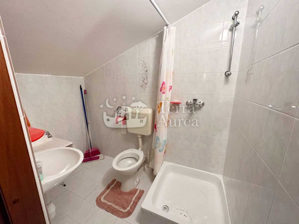 Casa Njivice, Omišalj, 197m2