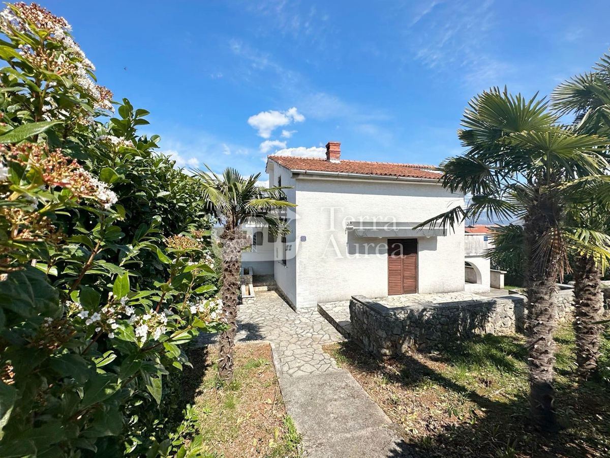 Casa Njivice, Omišalj, 197m2