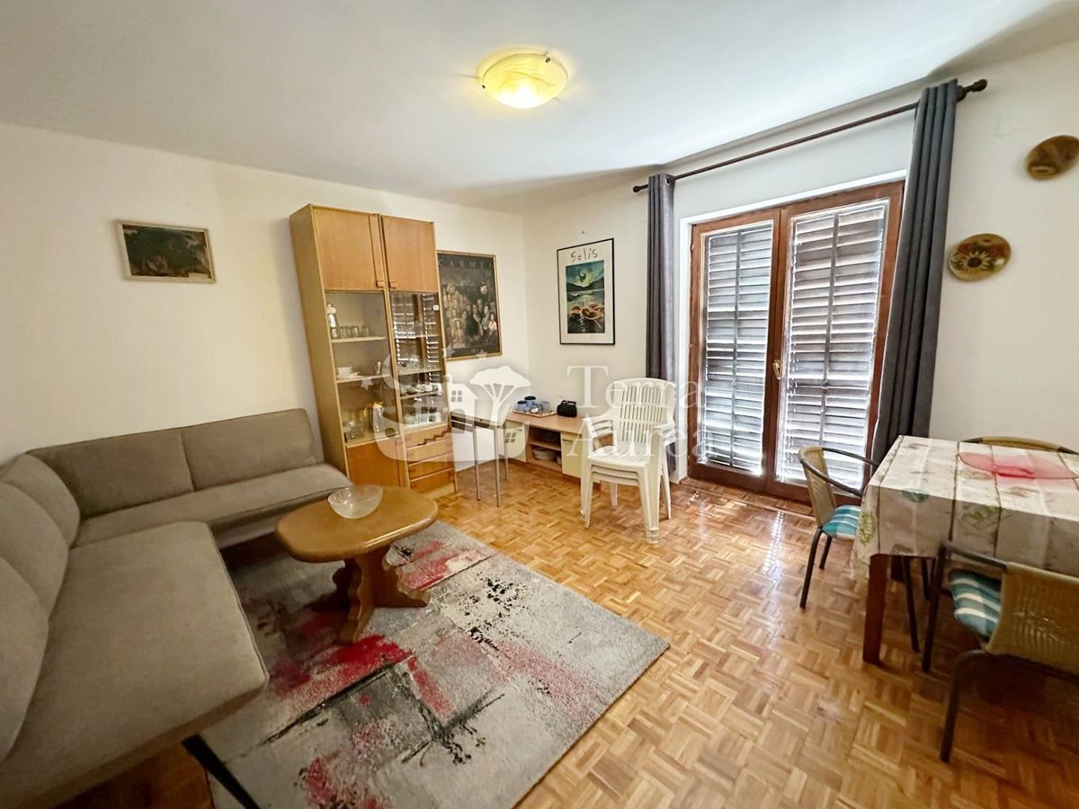 Casa Njivice, Omišalj, 197m2