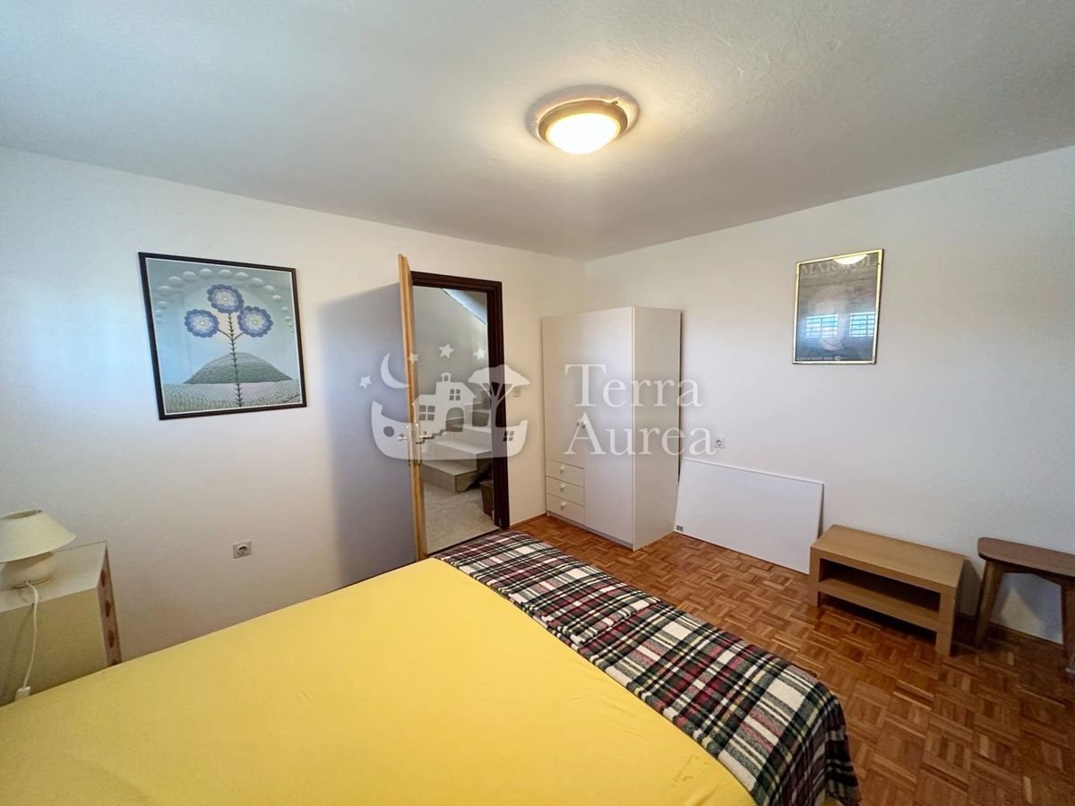 Casa Njivice, Omišalj, 197m2