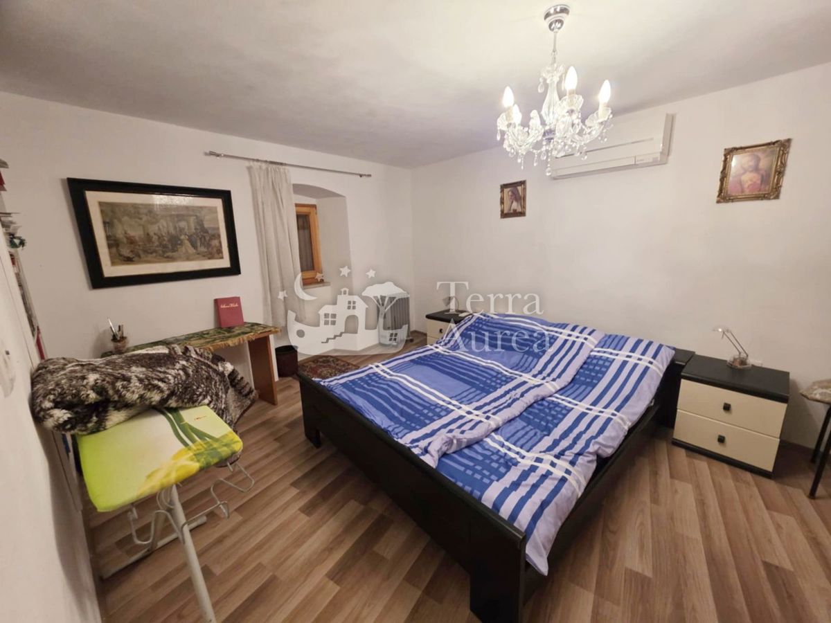 Vecchia casa Vrbnik, 80m2