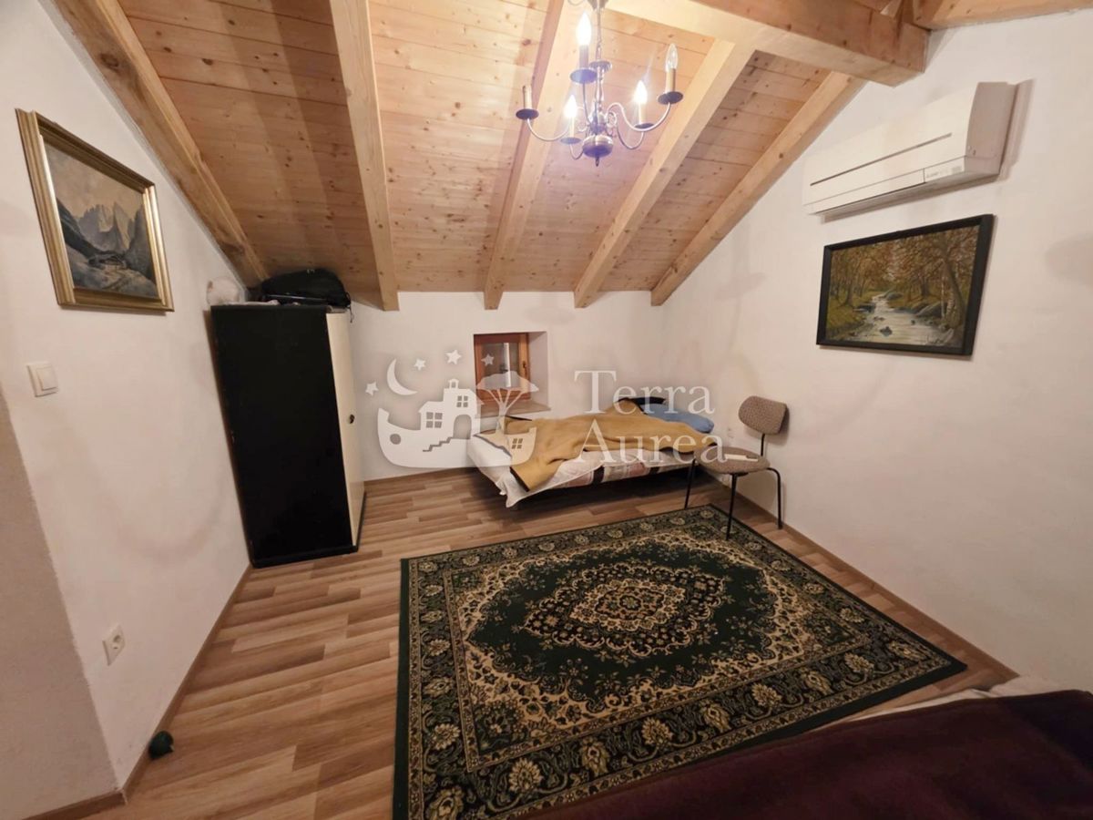 Vecchia casa Vrbnik, 80m2