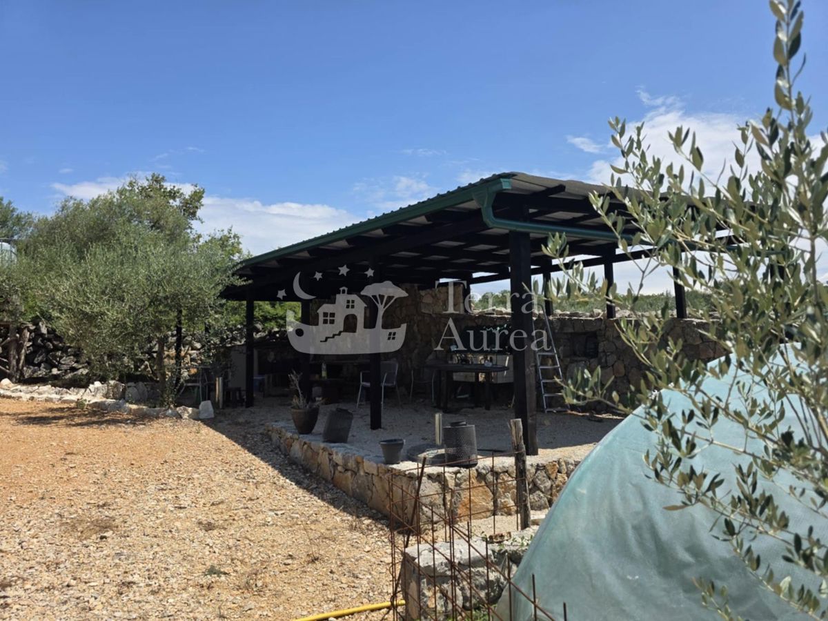 Terreno agriculturale Krk, 2.500m2