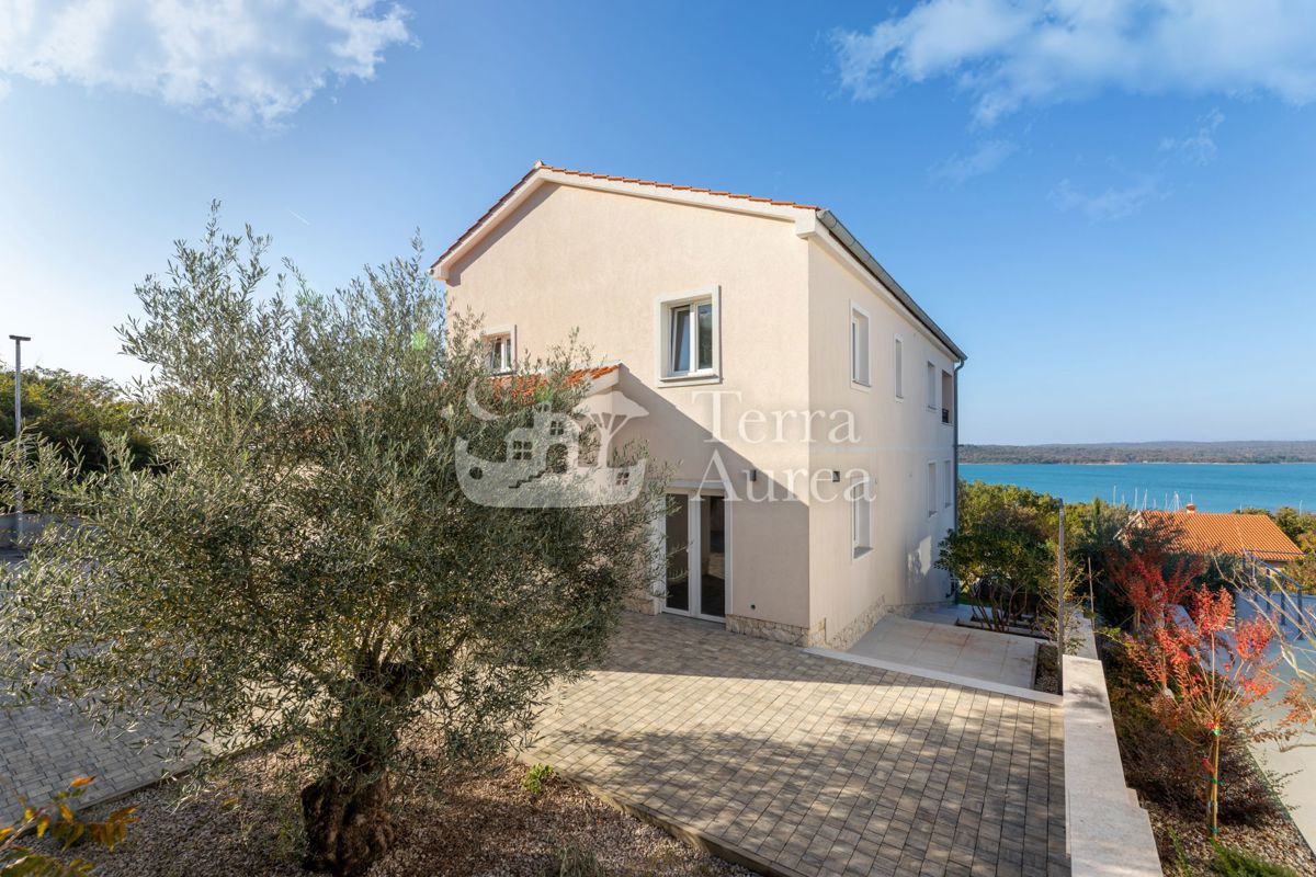 Casa Soline, Dobrinj, 266m2