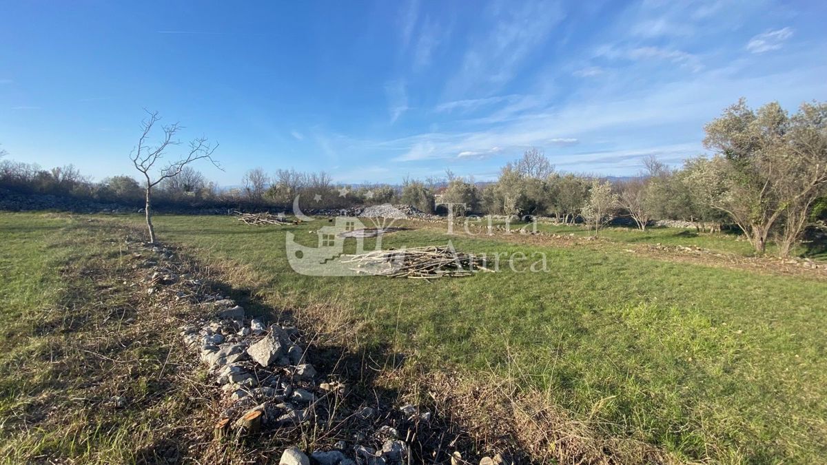 Terreno edificabile Dobrinj, 840m2
