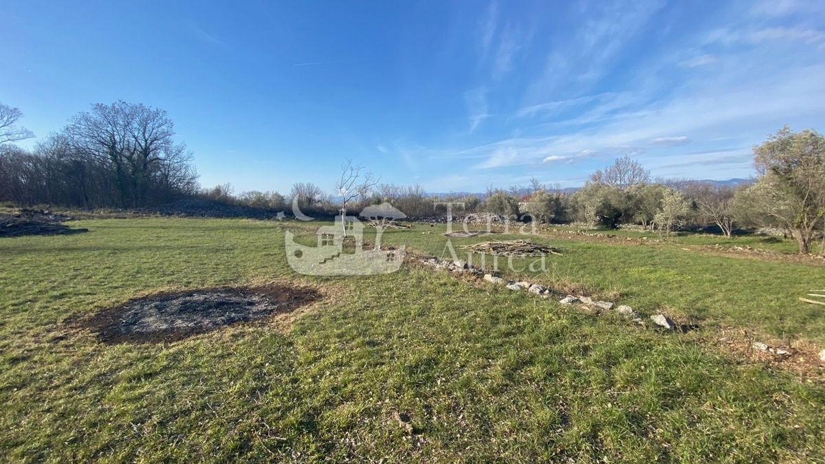 Terreno edificabile Dobrinj, 840m2