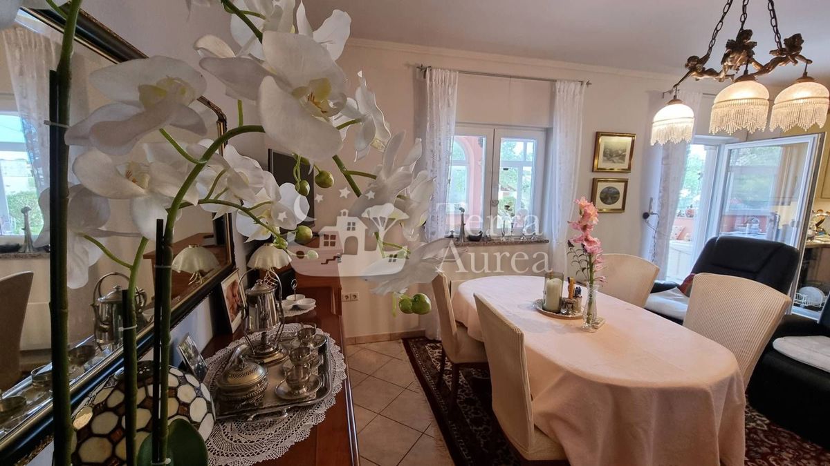 Casa Malinska, Malinska-Dubašnica, 200m2